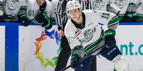 Winnipeg Jets Top Prospect To Play In Memorial Cup Inside The Rink