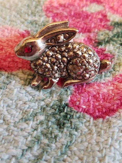 Vintage Rabbit Brooch Etsy Vintage Rabbit Brooch Vintage