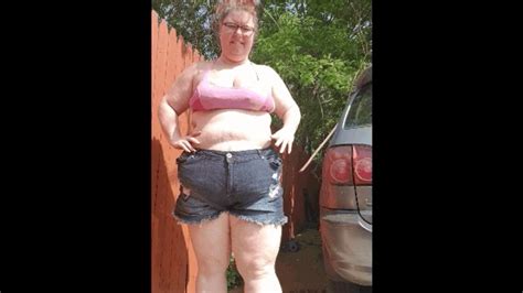 BBW MILF Strips Outdoors In Public Fat BOOTY BBW Pornstar Hardcore