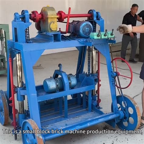 Small And Efficient Mobility Manual Brick Making Machine In Papua New