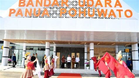 Presiden Jokowi Resmikan Bandara Panua Pohuwato Di Gorontalo Senilai Rp