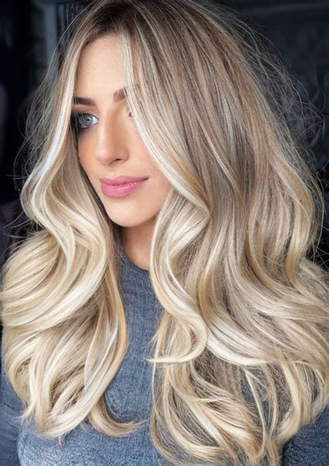 Honey Blonde Highlights Ideas Beige Blonde With Honey Highlights