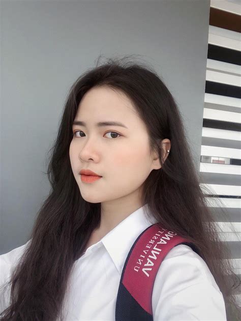 Hằng ngày toàn diện đồng phục hot girl Đồng Tháp một lần diện bikini làm ai nấy điêu đứng