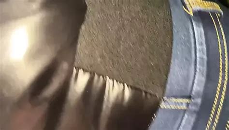 Svenja wird anal gefingert bläst und wird gefickt in rotem Latex Catsuit xHamster