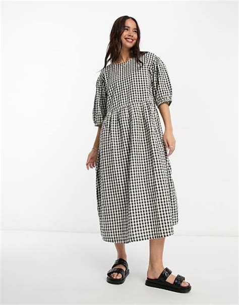 Monki Seersucker Smock Midi Dress In Black And White Gingham Asos