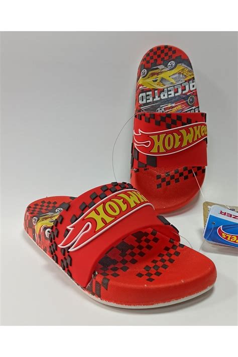 Gezer Hot Wheels Lisanslı Kırmızı Anatomik Taban Kaydırmaz Plastik Havuz Deniz Plaj Ev Ve Sokak