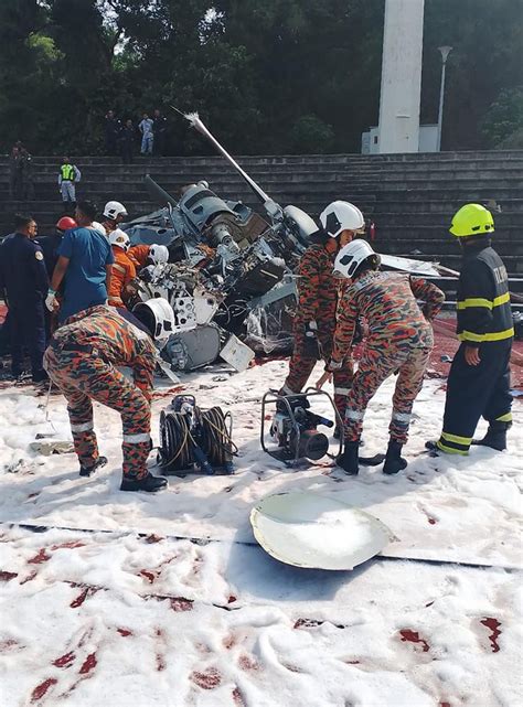 Tragedia en Malasia dos helicópteros chocaron en el aire provocando 10