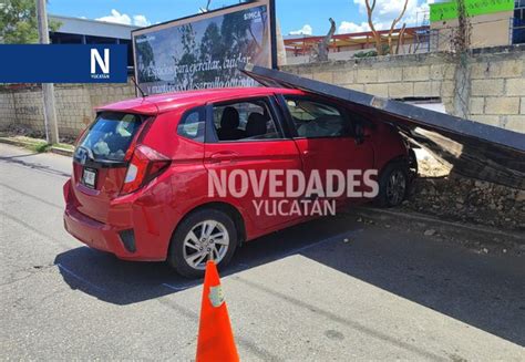 Conductora Choca Contra Barda En Montebello En M Rida