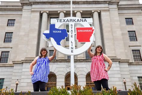 Texarkana State Line Sign Straddle Texas And Arkansas