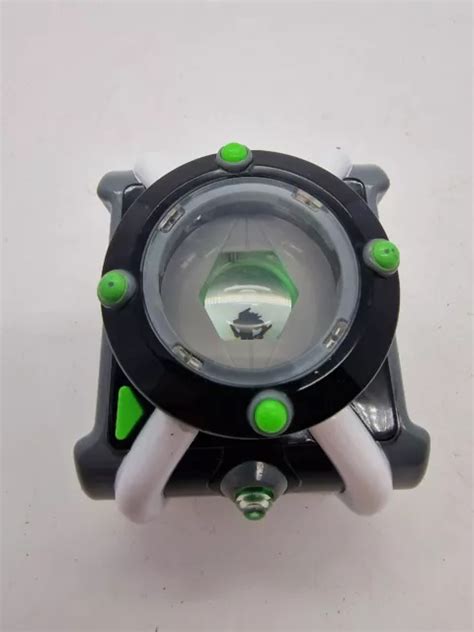 Ben Ultimate Omnitrix Deluxe Fx Watch Lights Sounds Toy Bandai Alien