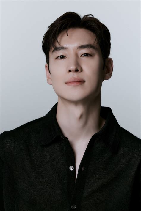 Lee Je Hoon Cast In MBC Drama Chief Detective 1963 AsianWiki Blog