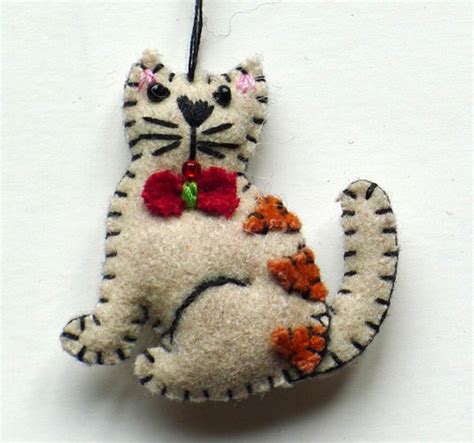 2 Beige Kitty Cat Wool Felt Appliqued Christmas Ornament Etsy