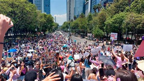 Marchan Contra Feminicidios Escuchamos A Las Mujeres Y Les Brindamos