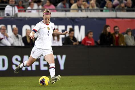 Becky Sauerbrunn headed to Portland Thorns in trade with Utah Royals ...