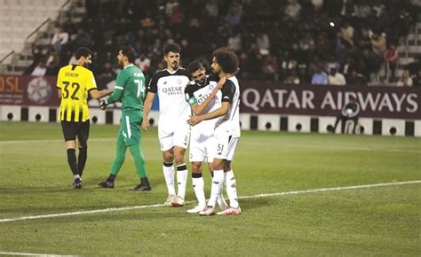 السد يحافظ على صدارة دوري قطر