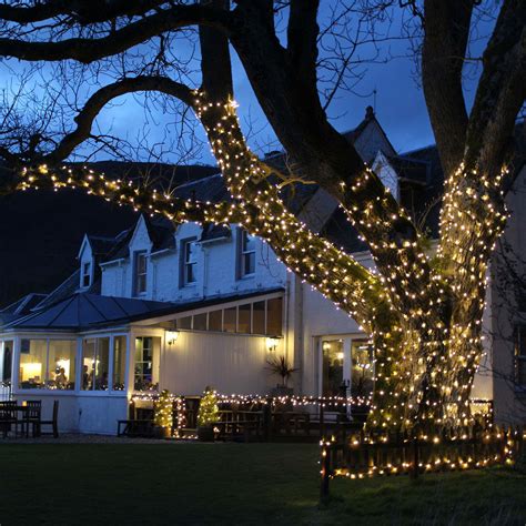 How to install Christmas lights outside