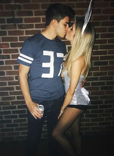 #meangirls #reginageorge #aaronsamuels #halloween #couplescostumes Cute ...