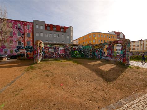 Halle Saale Freiraumgalerie Im Stadtviertel Freiimfelde Halletoni