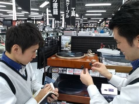 ヨドバシカメラ【公式】 On Twitter 【店舗情報：秋葉原店】 人気再燃中のレコードプレーヤー🎶 音へのこだわりから原点とも言える