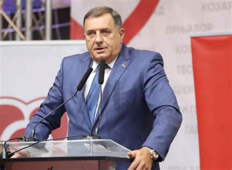 Oslobođenje Dodik zaprijetio OHR u Dovest ću im 10 000 Srba pred