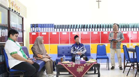 Visitasi Akreditasi Sekolah Dasar Sd Damai Yayasan Bunda Hati Kudus