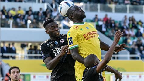 FC Nantes un nul arraché en fin de rencontre pour des Canaris menés 2