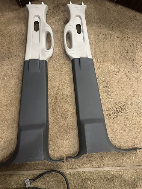 2009 2018 Dodge Ram 1500 2500 3500 Front Left Right B Pillar Trim Set