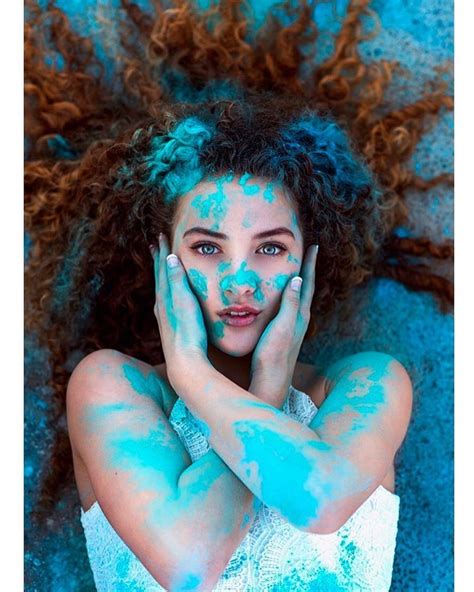 Sofie Dossi On Instagram 💙borrowed A Little Blue From The Ocean And