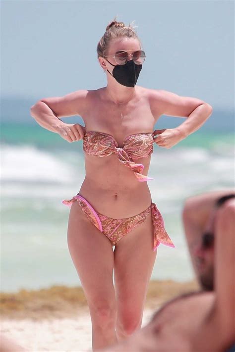Julianne Hough In A Floral Bikini On The Beach In Tulum Lacelebs Co