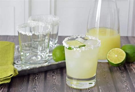 Margarita Mix and Classic Margarita Recipe - Foodie And Wine