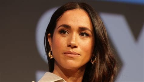 Meghan E Harry Il Fotografo Nega Il Ritocco Sulla Foto Ma è Polemica