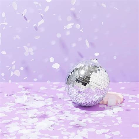 White Wedding Confetti Biodegradable White Paper Circle Confetti