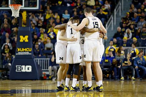 Michigan Basketball Gameday In State Foe Visits Crisler