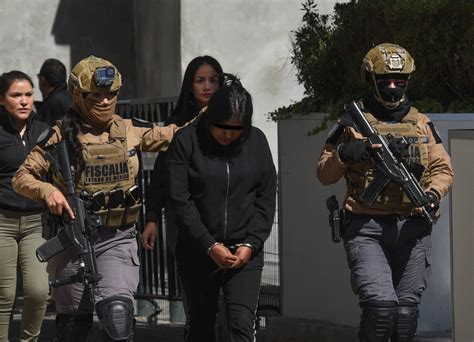 Operaci N Enjambre Deja Al Menos Funcionarios Detenidos En Edomex