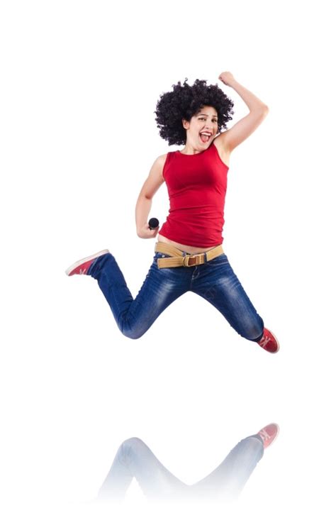 Fondo Mujer Con Corte De Pelo Afro En Blanco Foto E Imagen Para Descarga Gratuita Pngtree