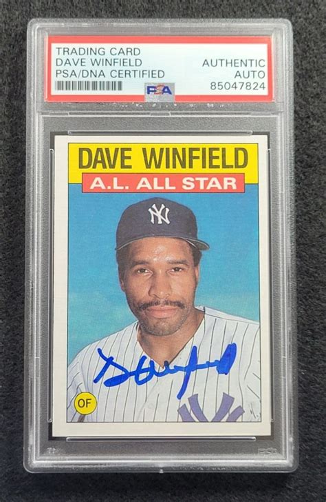 Dave Winfield Autographed Signed Topps Baseball Card New York