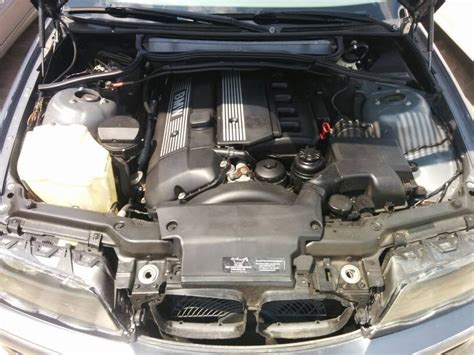 コンプリート bmw e46 318i engine bay 509123