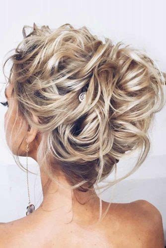 Messy Homecoming Updo Hairstyles