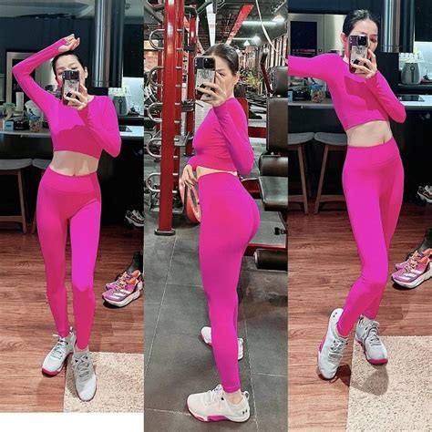 Lệ Quyên táo bạo với bikini mảnh phô bày thân hình cực phẩm ở tuổi