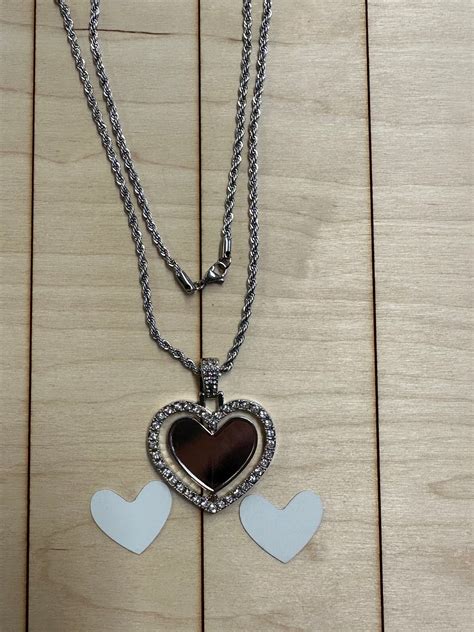Necklace with Rotating Heart w Deluxe Twisted Silver Chain – Craft Enablers