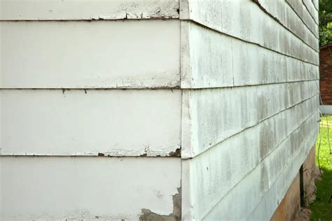 How To Remove Vinyl Siding Properly In Steps