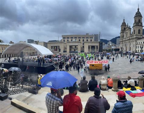 Chchioxd On Twitter Rt Miguelpolop As Se Encuentra La Plaza De