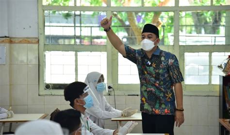 Baznas Bantu Tebus Ijazah Pelajar Smp Dan Sma Smk Di Surabaya Suara