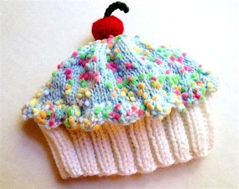 Knit Yourself A Delicious Cupcake Hat With This Pattern