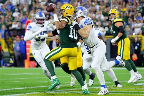 Packers Sunk By ‘embarrassing First Half Vs Lions How Detroit