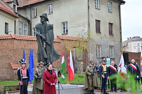 Obchody Rocznicy Urodzin Gen J Zefa Bema W Tarnowie Muzeon