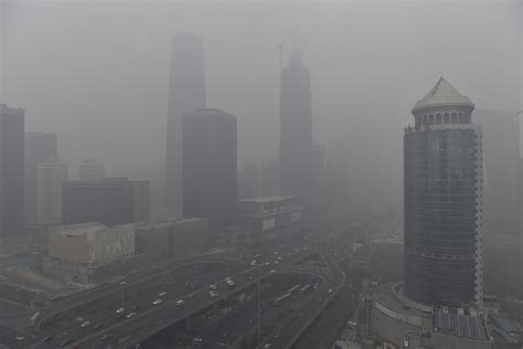 China Thick Smog Obscures Beijing Landmarks In First Ever Air