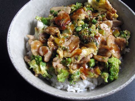 Broccoli Pork Egg Rice Bowl Hiroko S Recipes