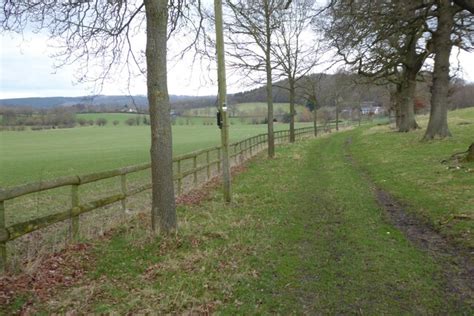 Bridleway To Hyde Common Philip Halling Cc By Sa 2 0 Geograph