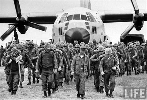 US Marines Landing In Da Nang 1965 Manhhai Flickr